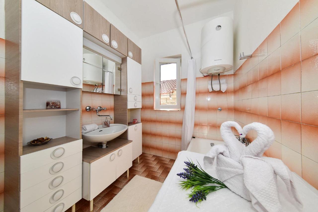 Lana Apartman Zadar Exterior photo